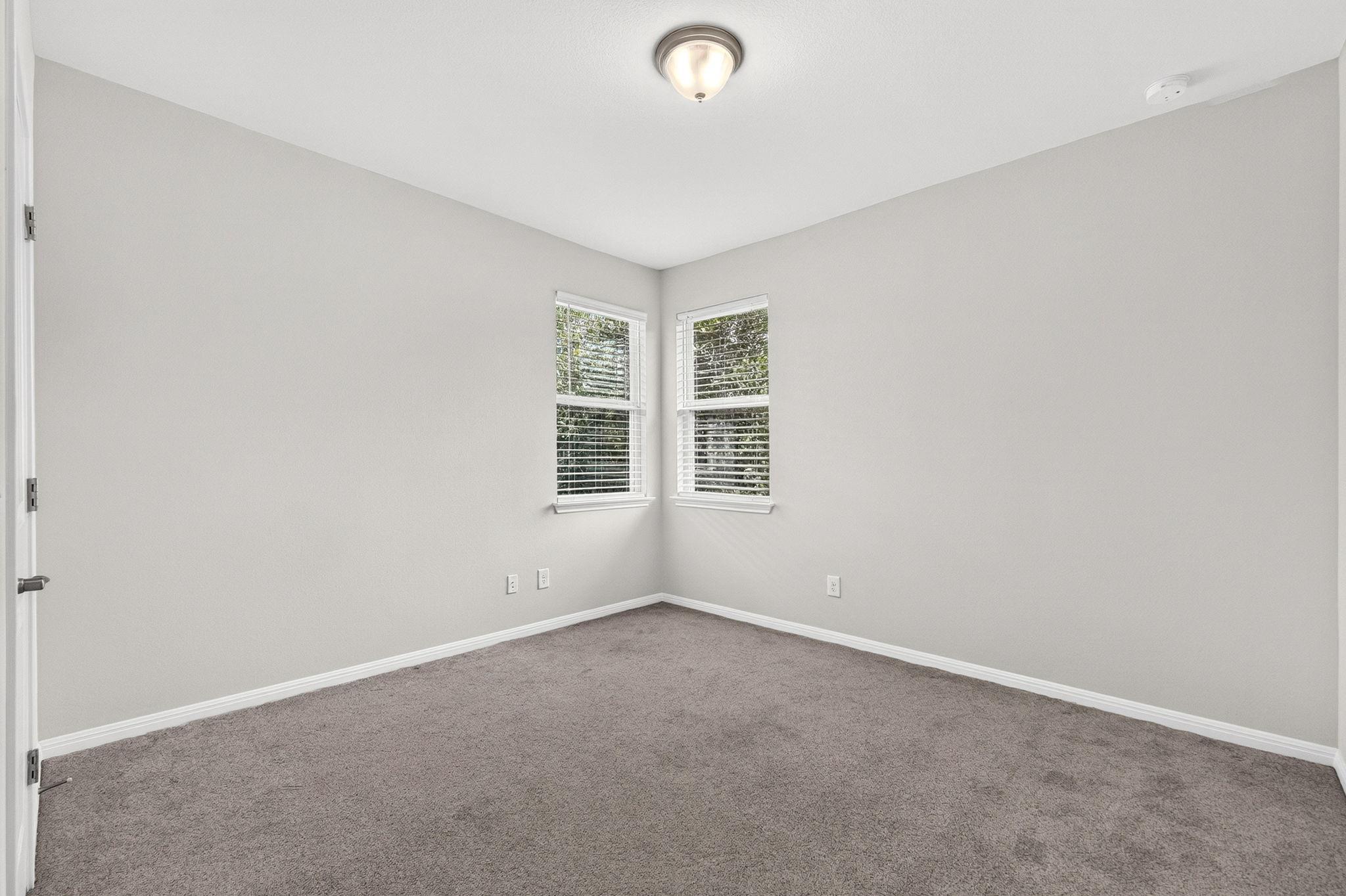 240 Simon None Property Photo 21