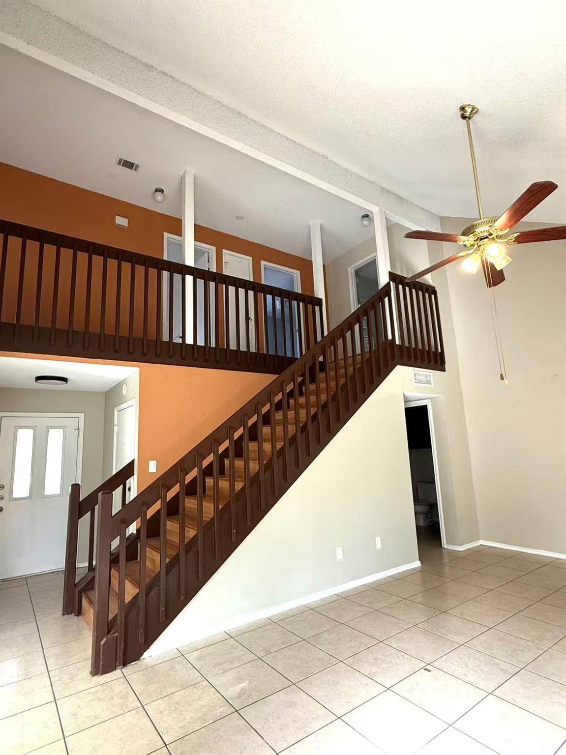 6320 Avery Island Ave Property Photo 3