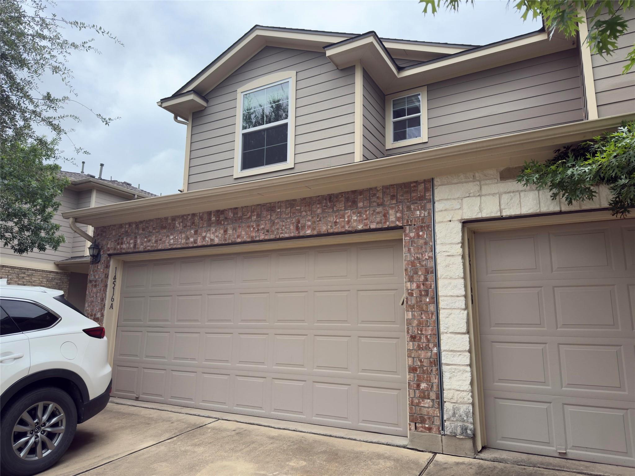 14516 Charles Dickens Dr #a Property Photo 1