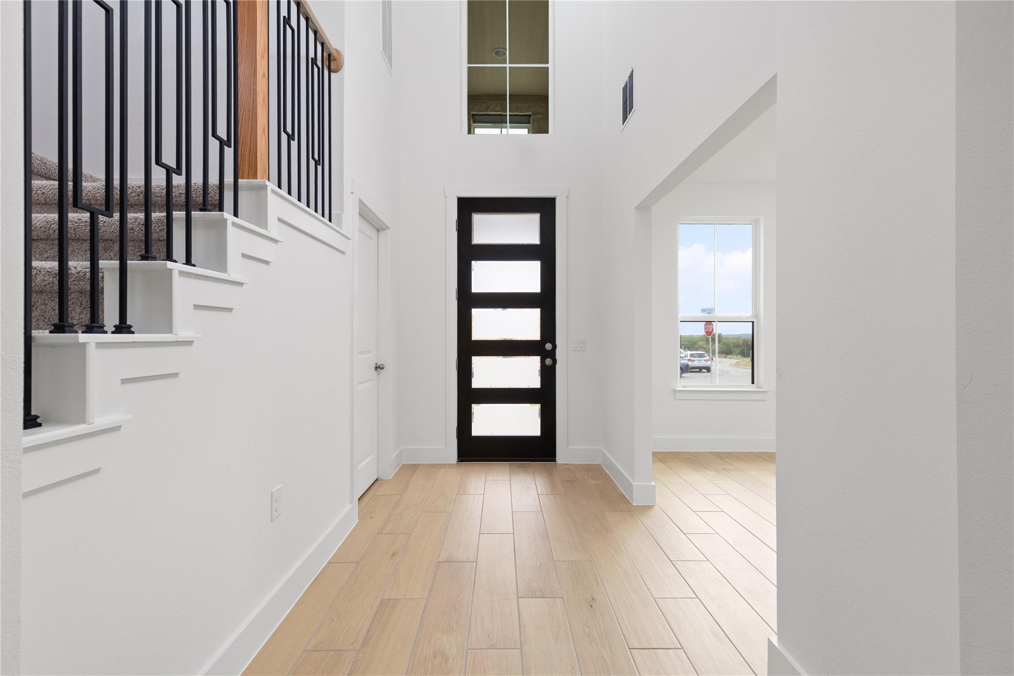 105 Little Tenina Trl Property Photo 6