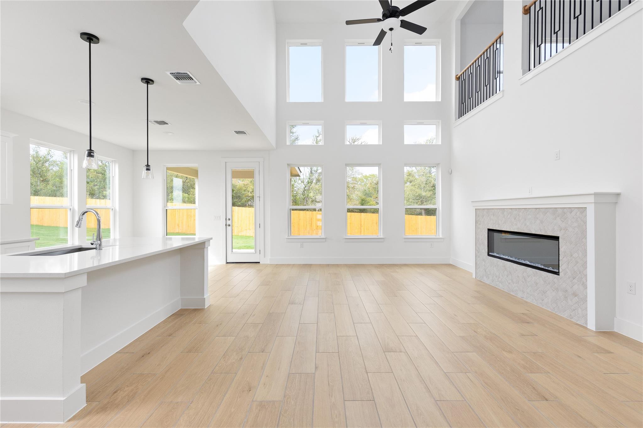 105 Little Tenina Trl Property Photo 10