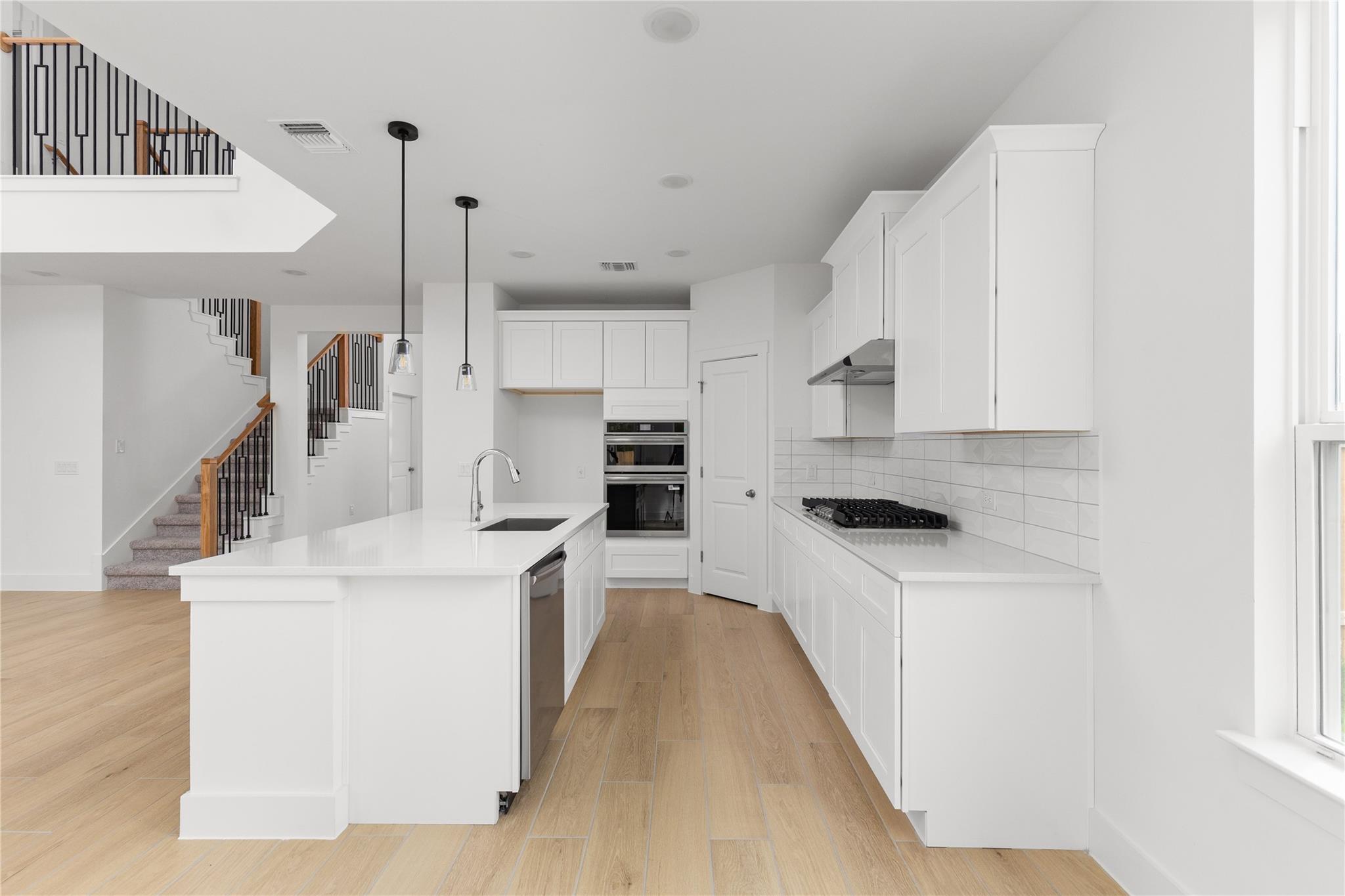 105 Little Tenina Trl Property Photo 19