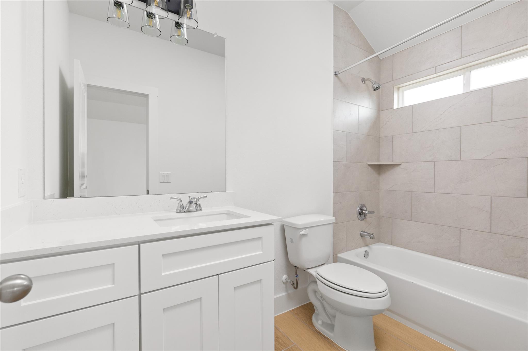 105 Little Tenina Trl Property Photo 34