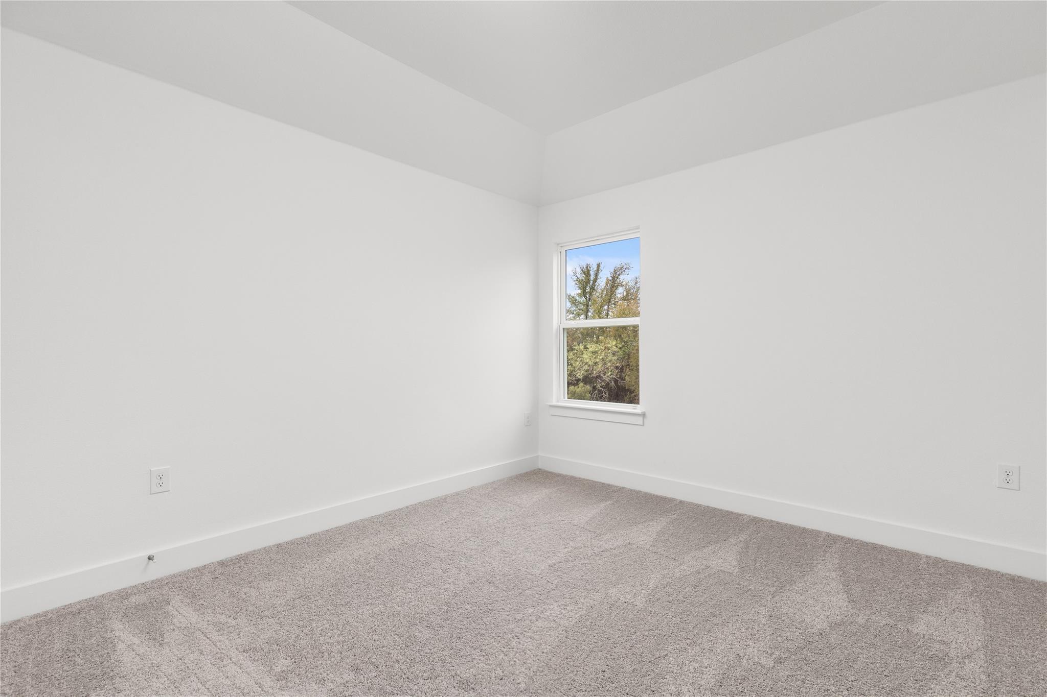 105 Little Tenina Trl Property Photo 37