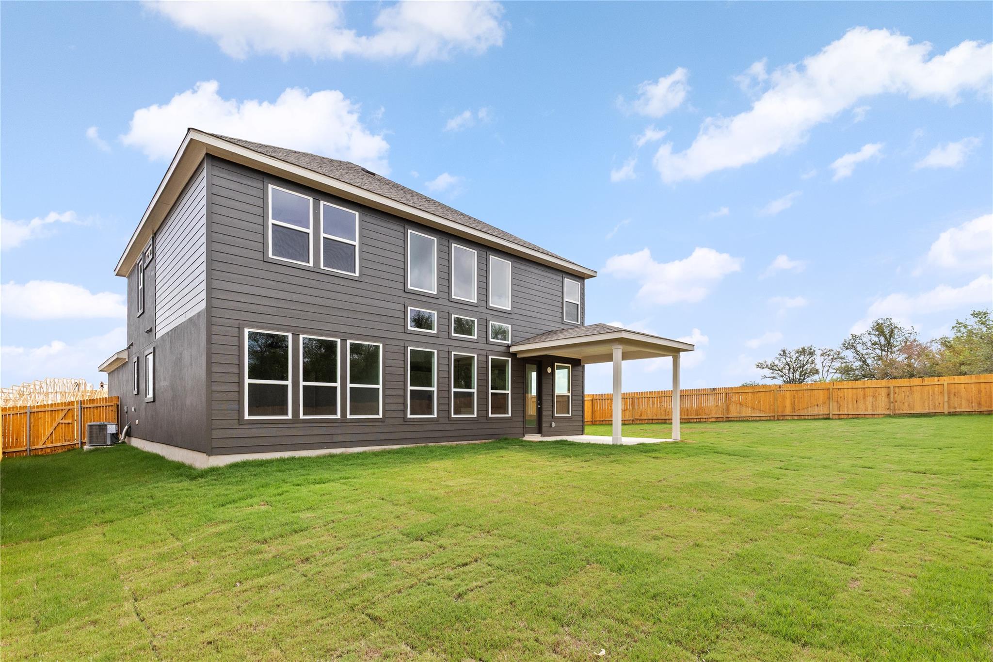 105 Little Tenina Trl Property Photo 39
