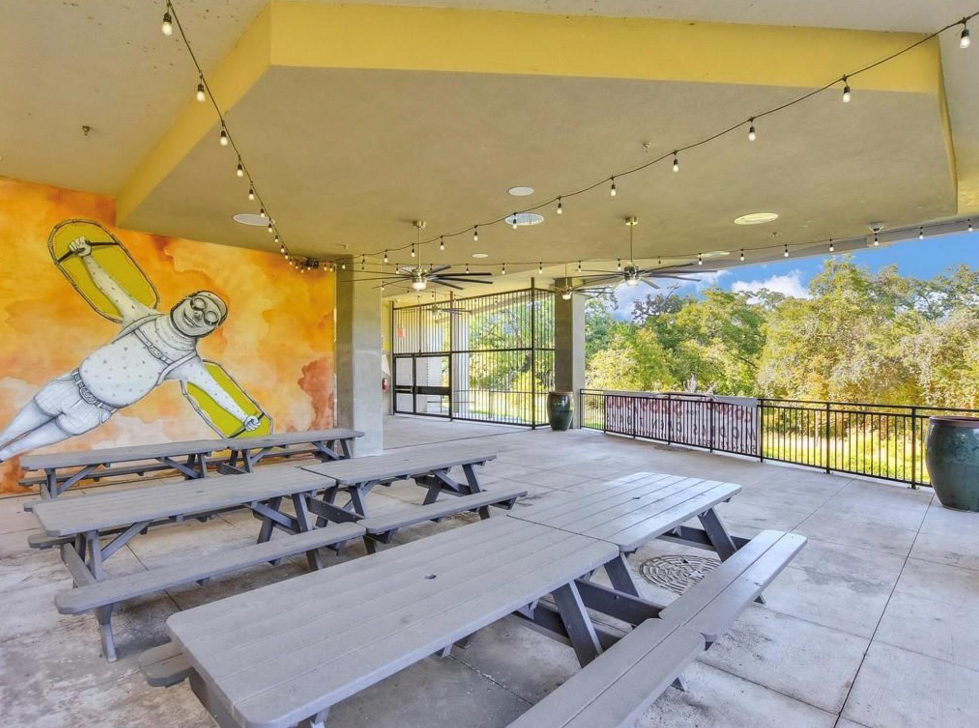 1900 Barton Springs Rd #2013 Property Photo 10