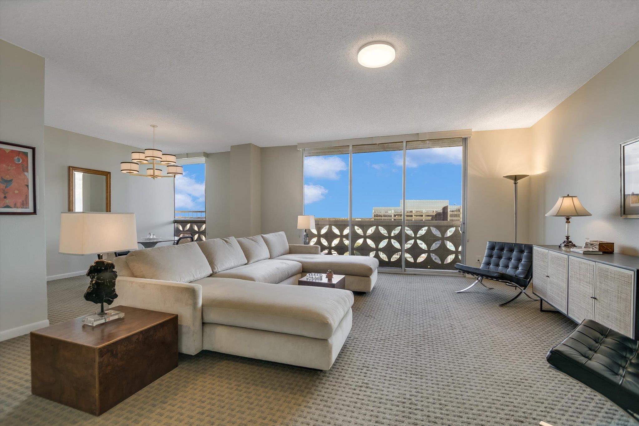 1801 Lavaca St #14-f Property Photo 5