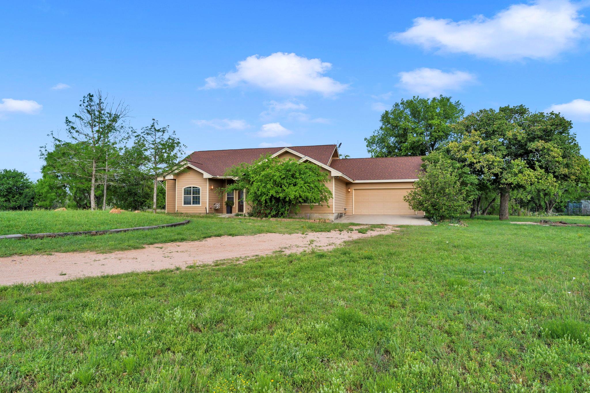 120 Zurita Trl Property Photo 6