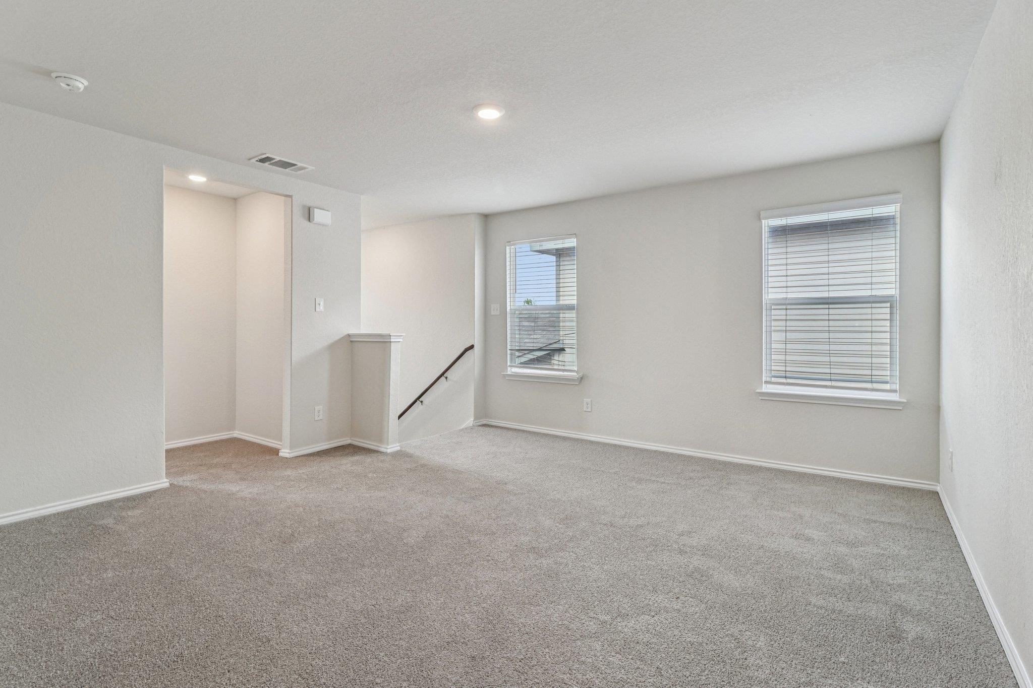 4006 Bay Leaf Loop None Property Photo 8