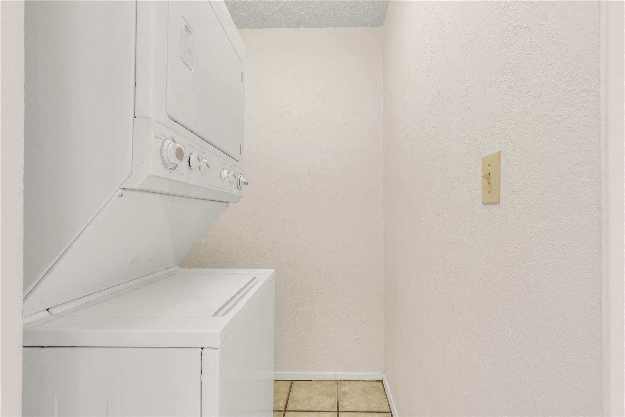 16904 Pocono Dr Property Photo 25