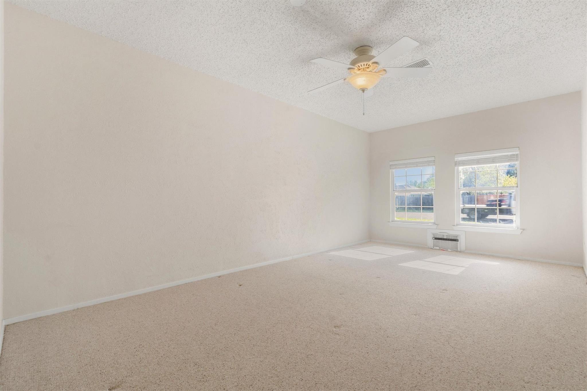 16904 Pocono Dr Property Photo 26