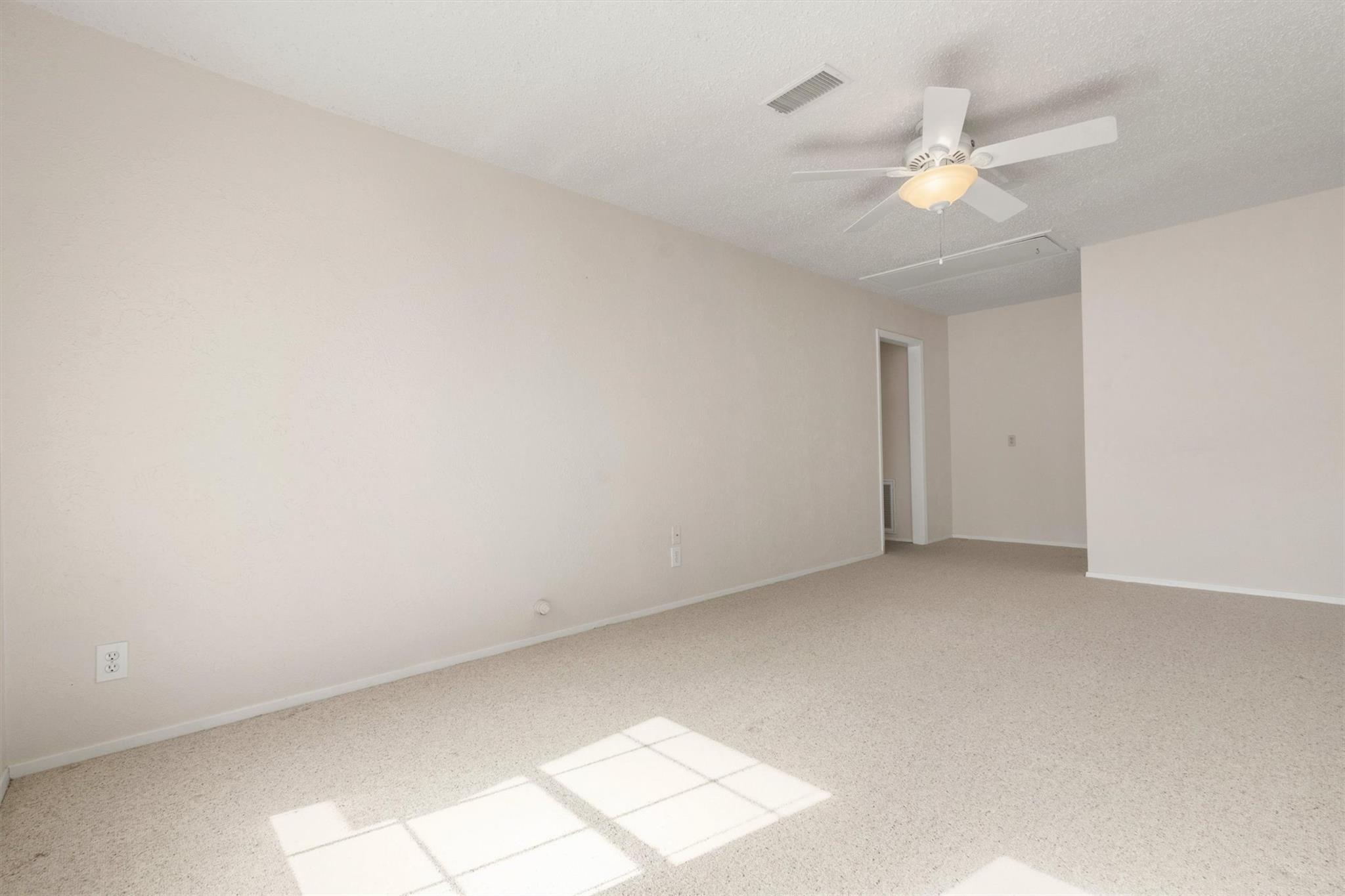 16904 Pocono Dr Property Photo 28