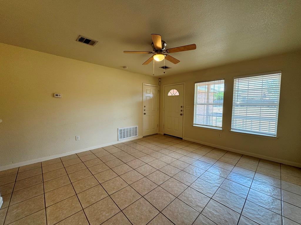7309 Ritchie Dr Property Photo 4