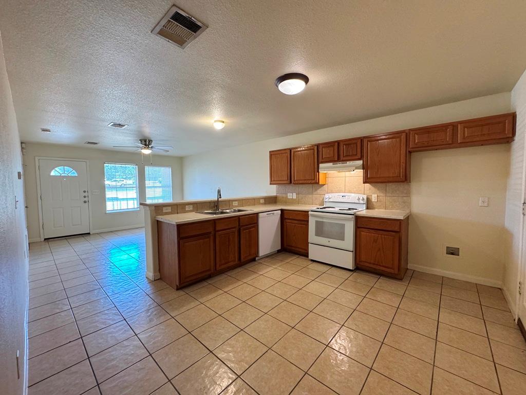 7309 Ritchie Dr Property Photo 8