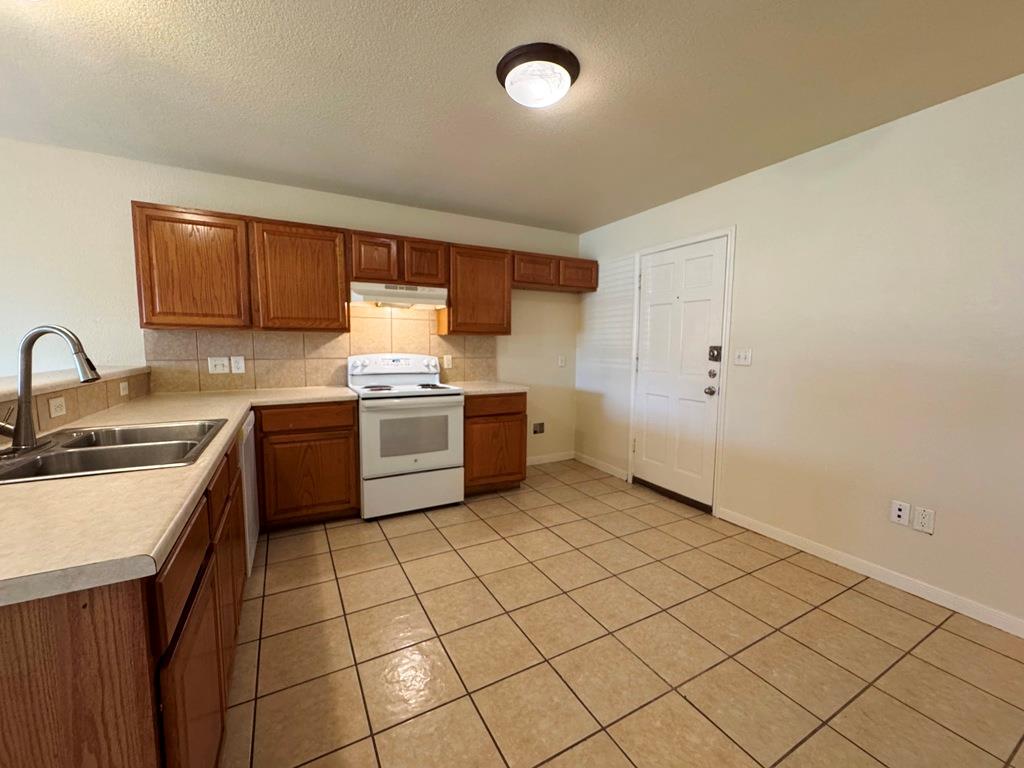 7309 Ritchie Dr Property Photo 12