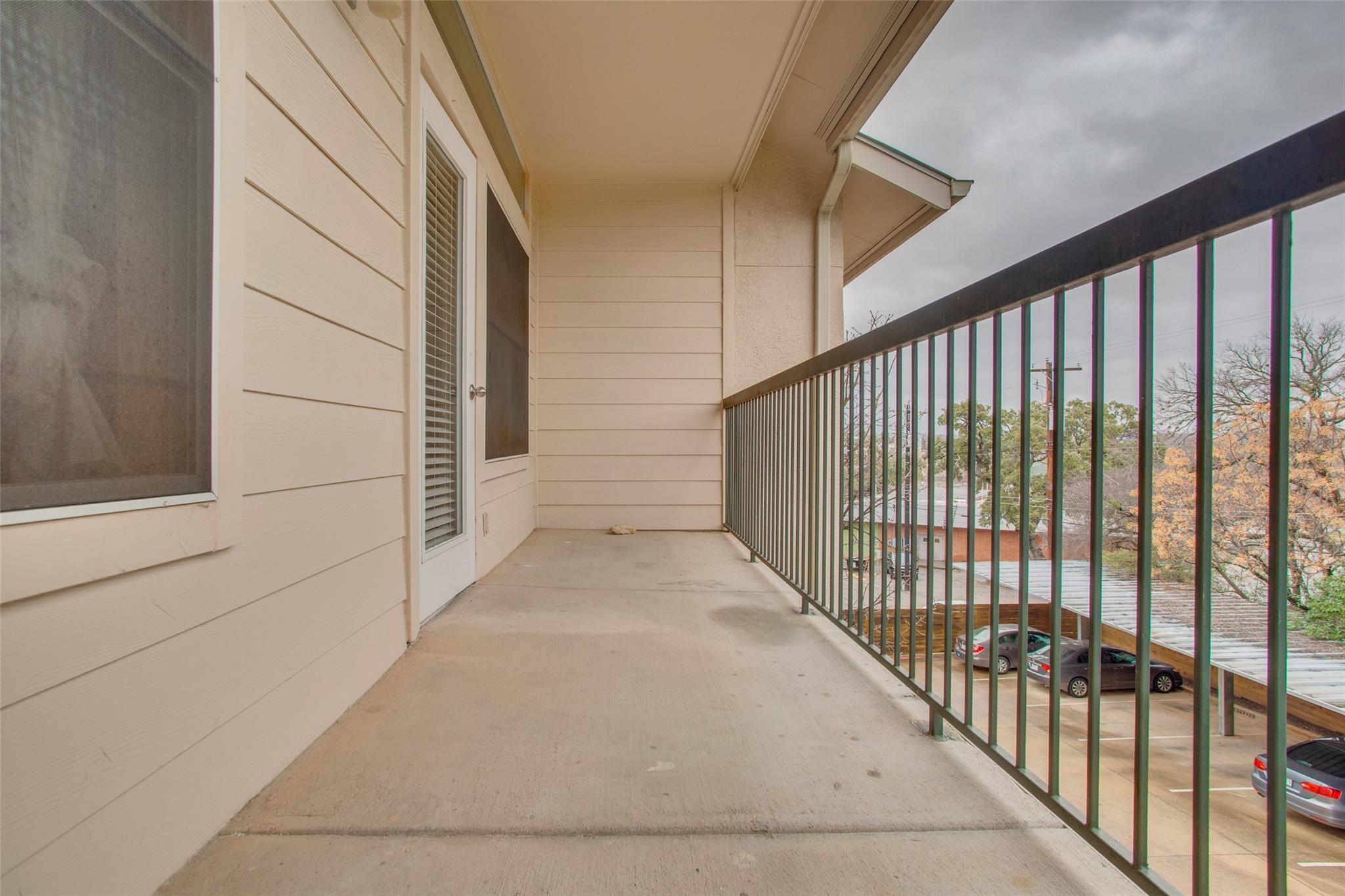 2209 Hancock Dr #27 Property Photo 26