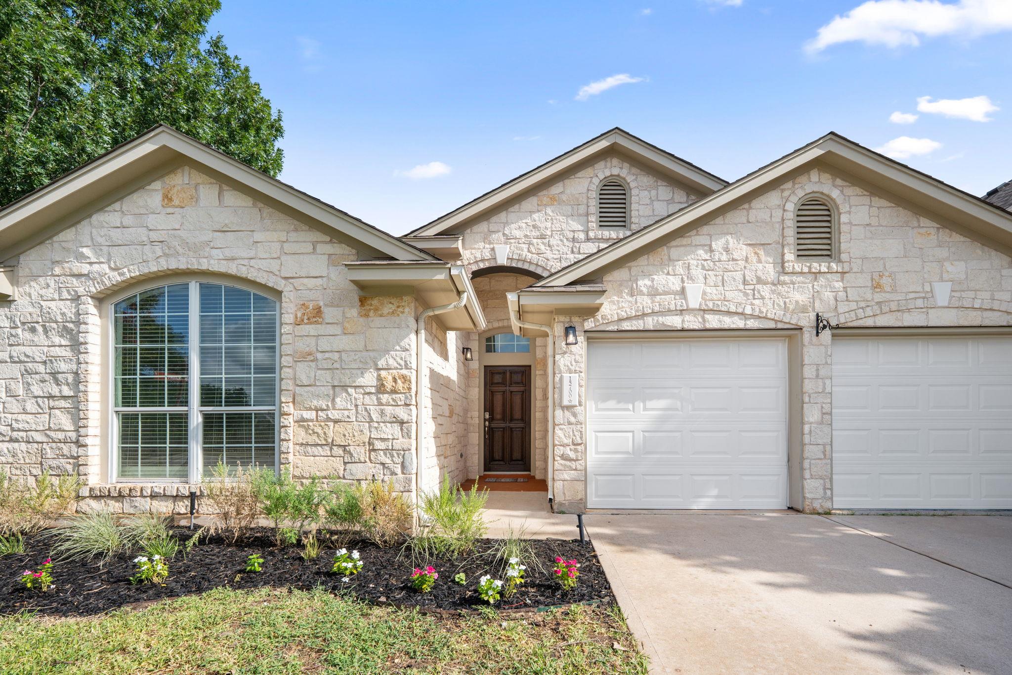 15700 Edenderry Dr Property Photo 3