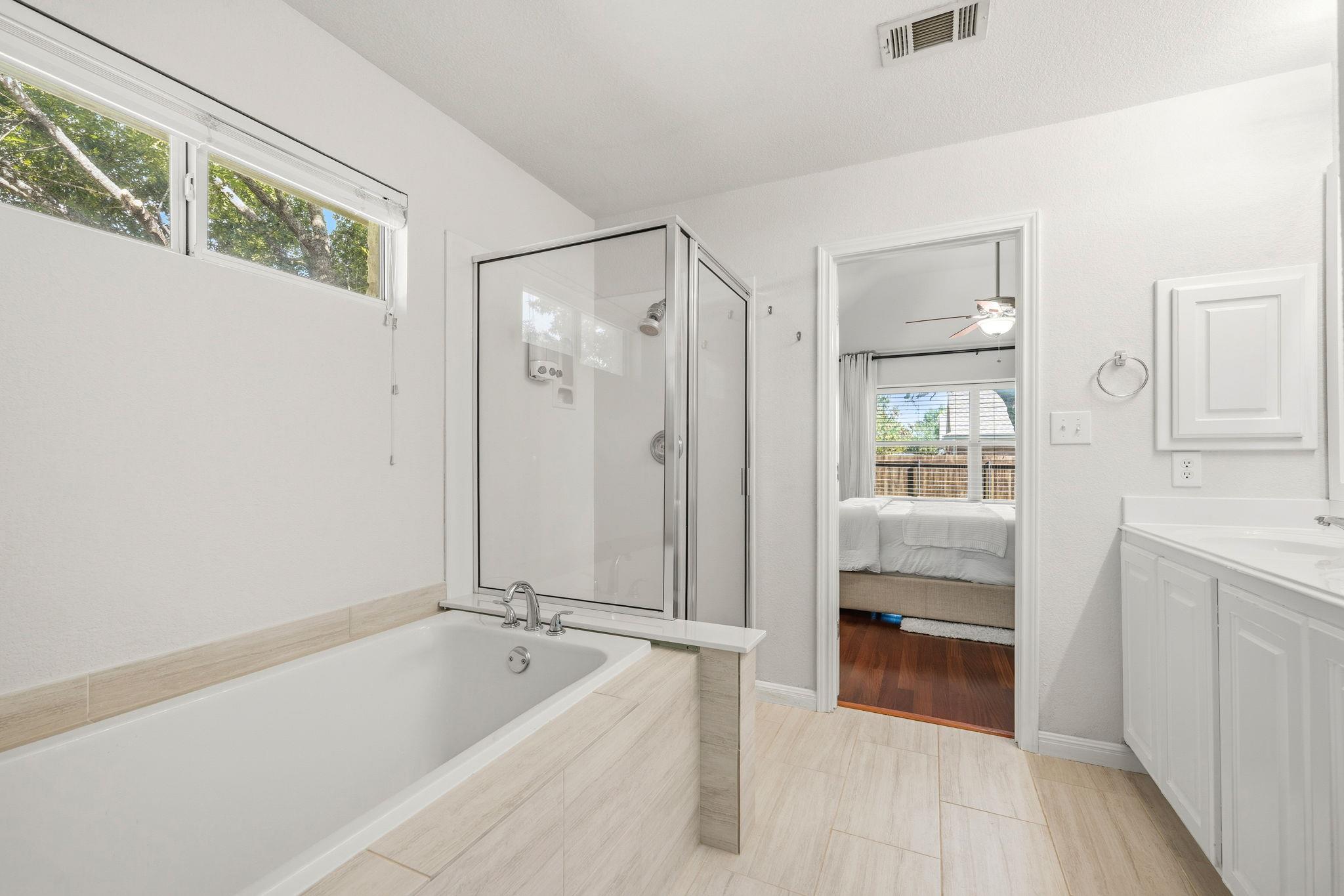 15700 Edenderry Dr Property Photo 17