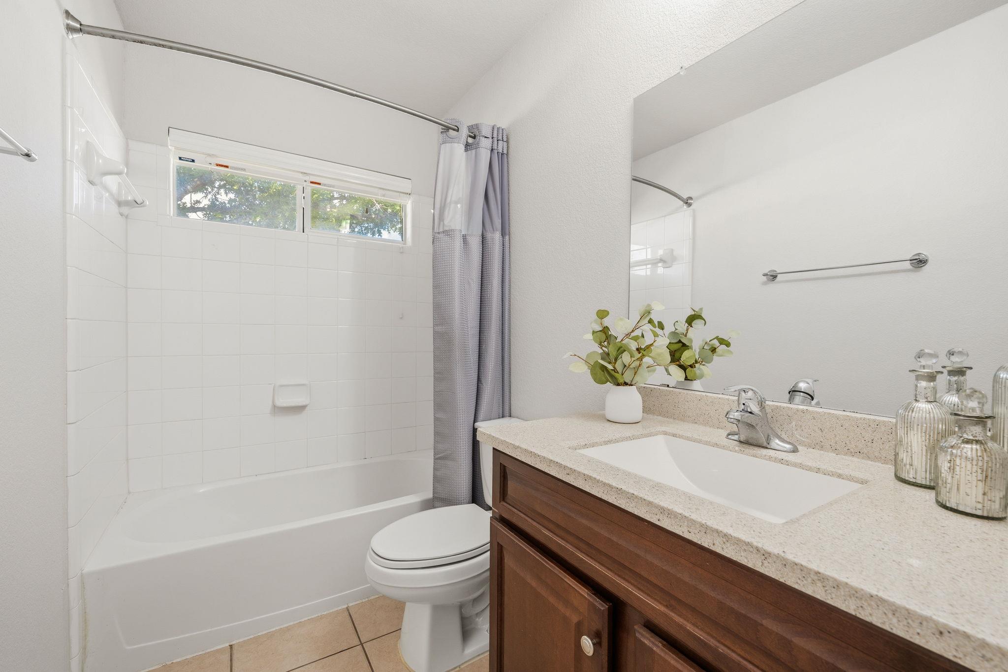 15700 Edenderry Dr Property Photo 21