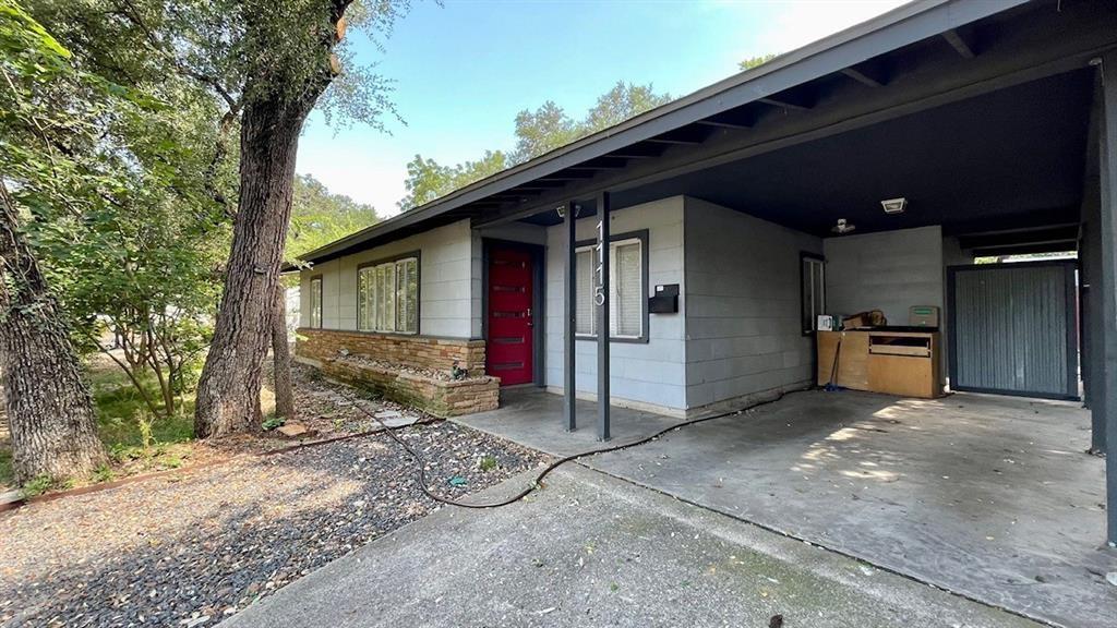 1115 W Oltorf St Property Photo