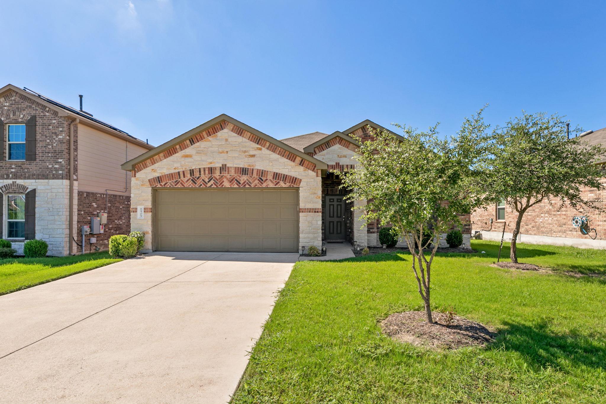 6909 Bellingham Dr Property Photo 1