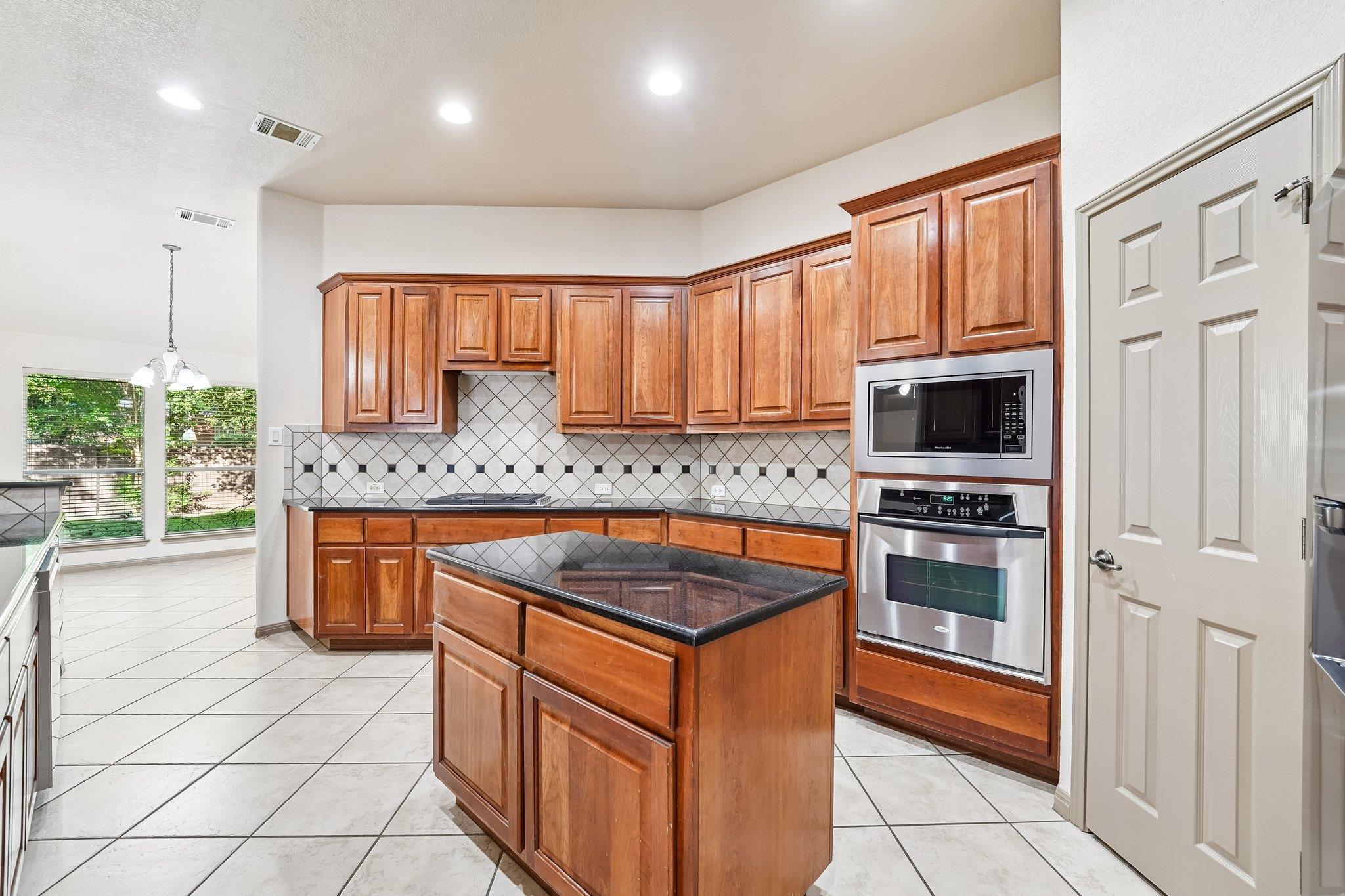 10028 Lisi Anne Dr Property Photo 15