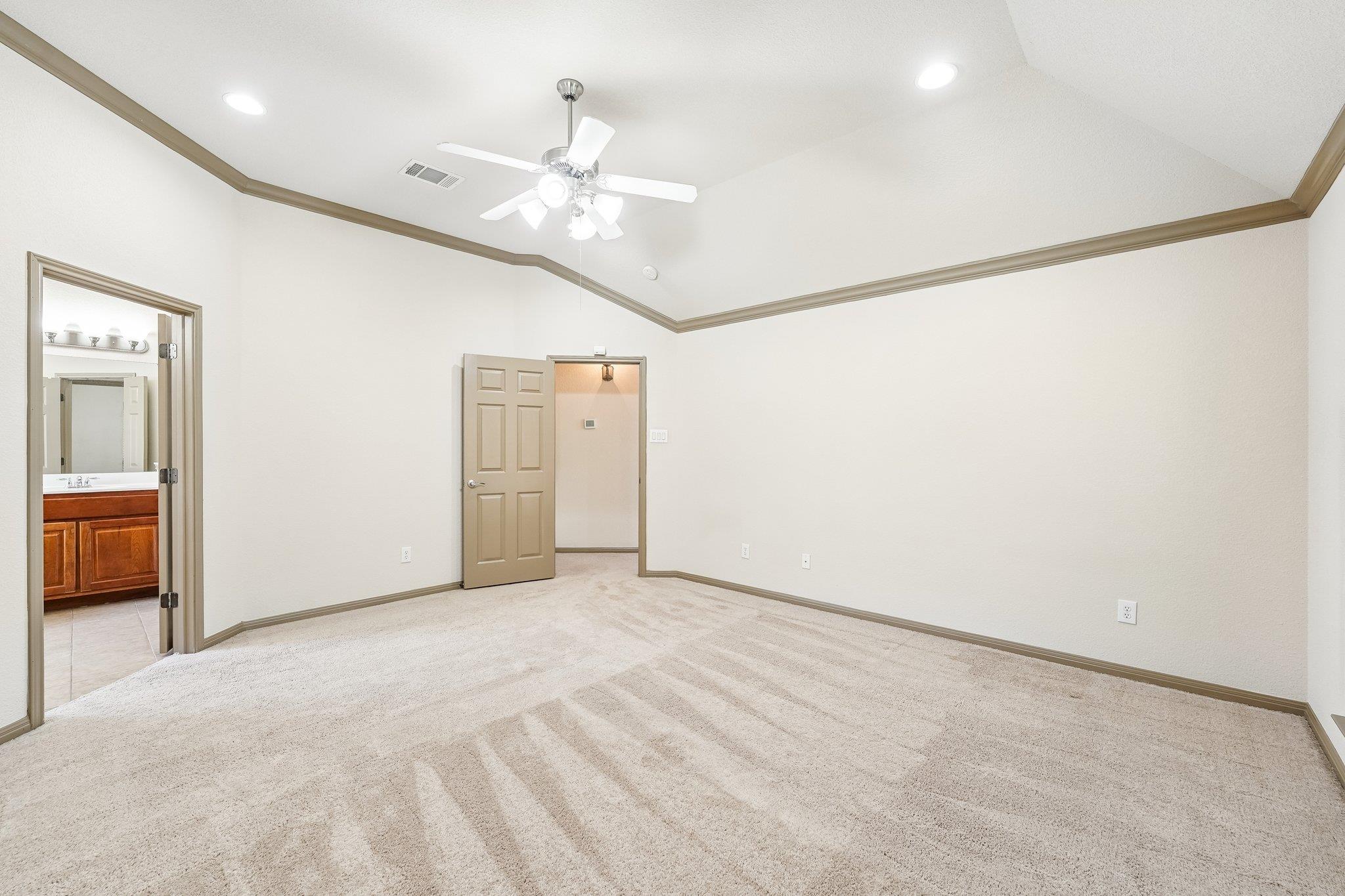 10028 Lisi Anne Dr Property Photo 27