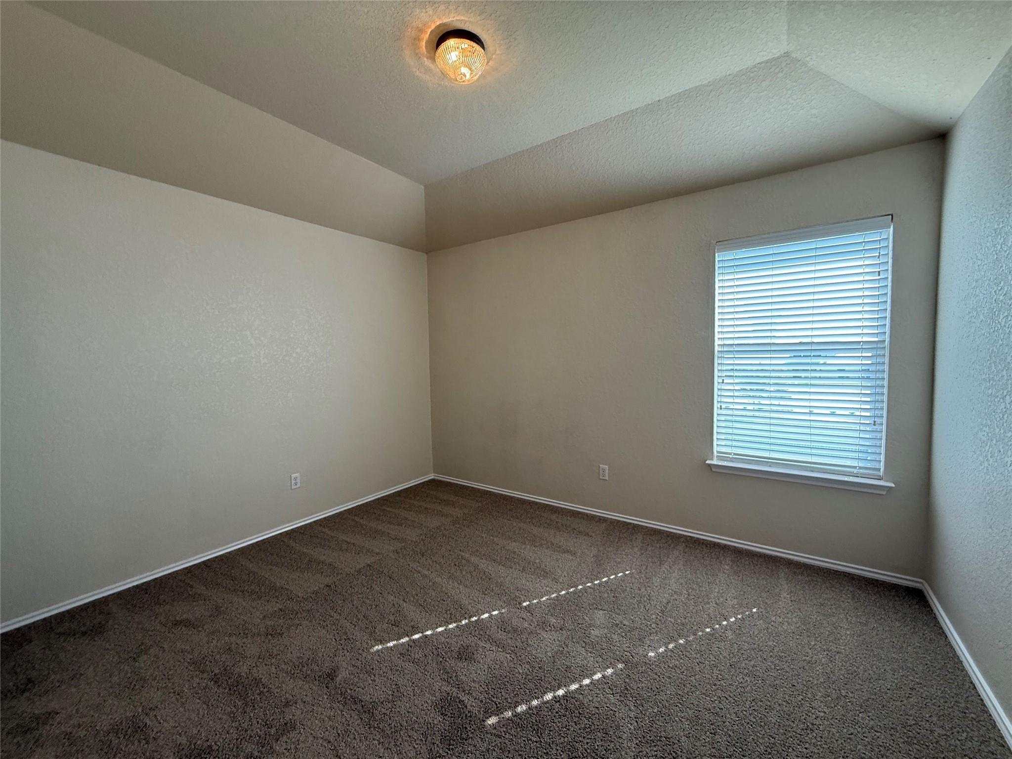 1529 Tonia Loop Property Photo 14