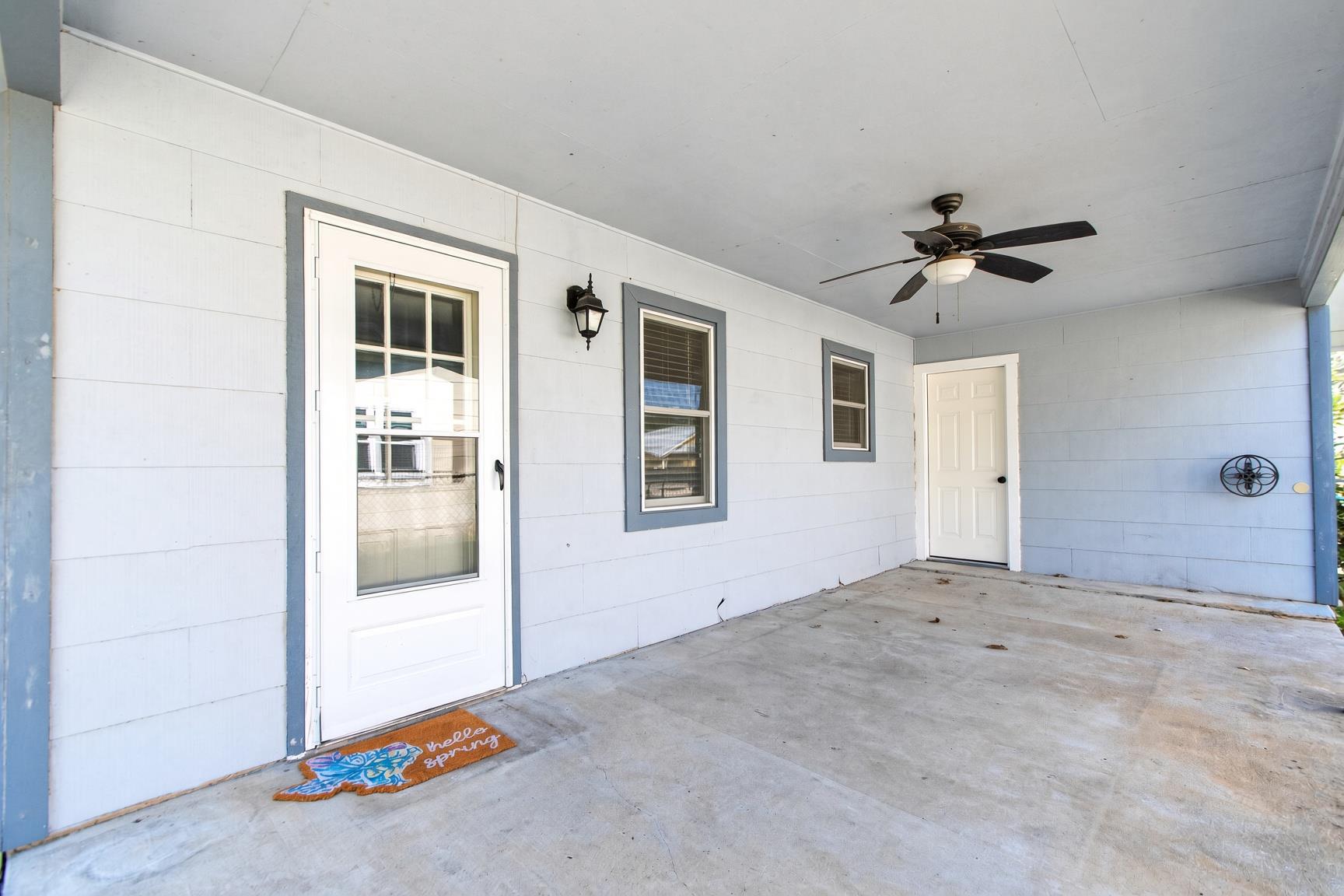 1307 Vine St Property Photo 12