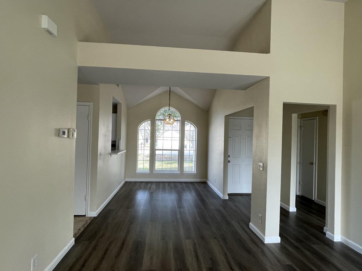 1505 Saint Croix Ln Property Photo 6