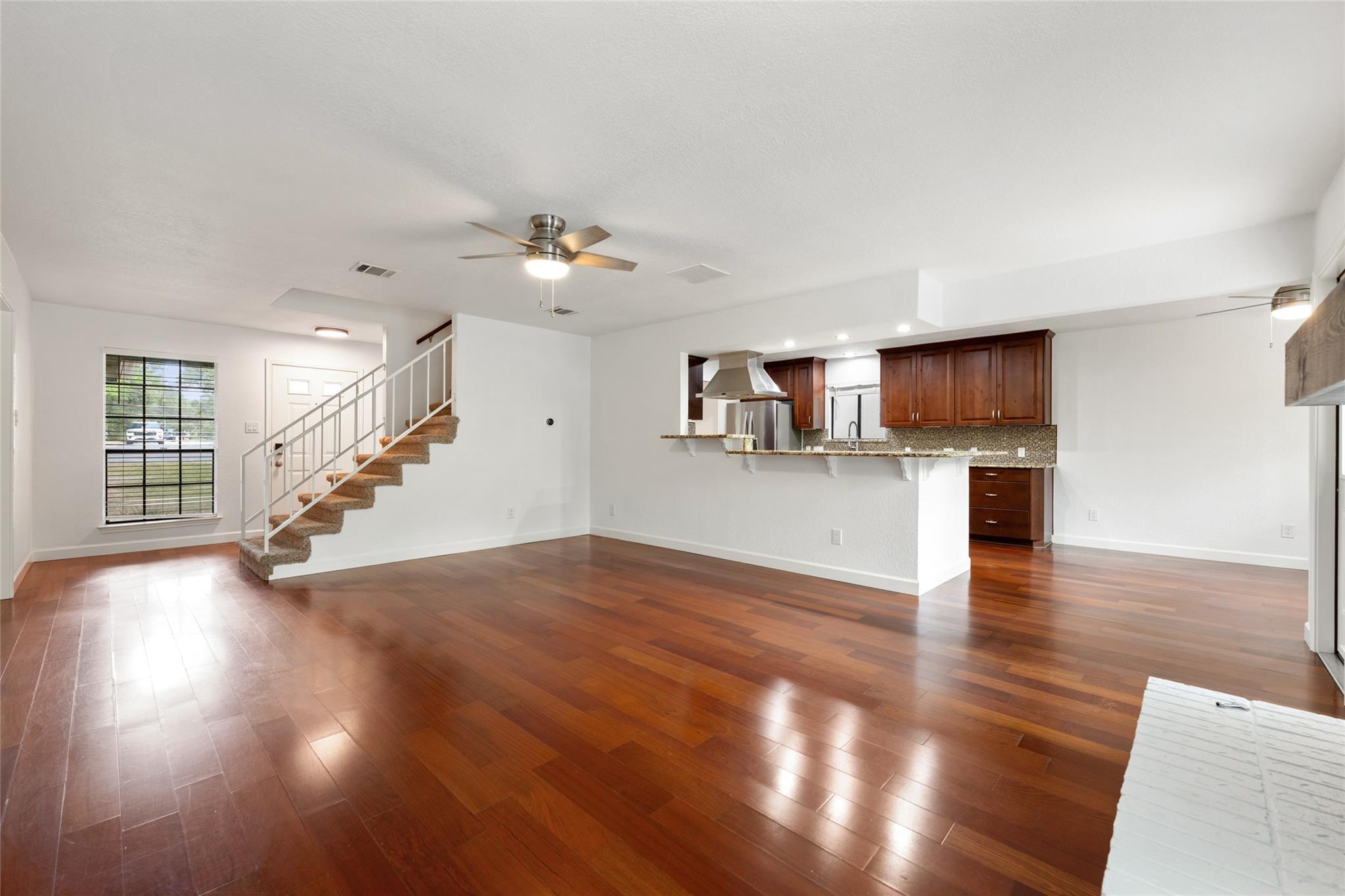 11902 Rickem Cv Property Photo 7