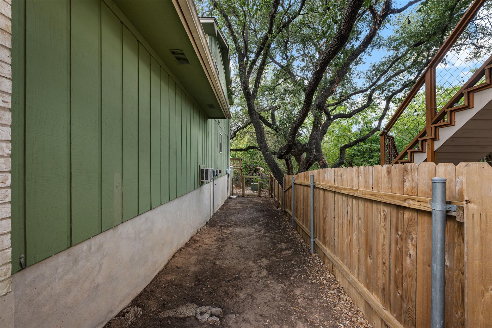 11902 Rickem Cv Property Photo 37