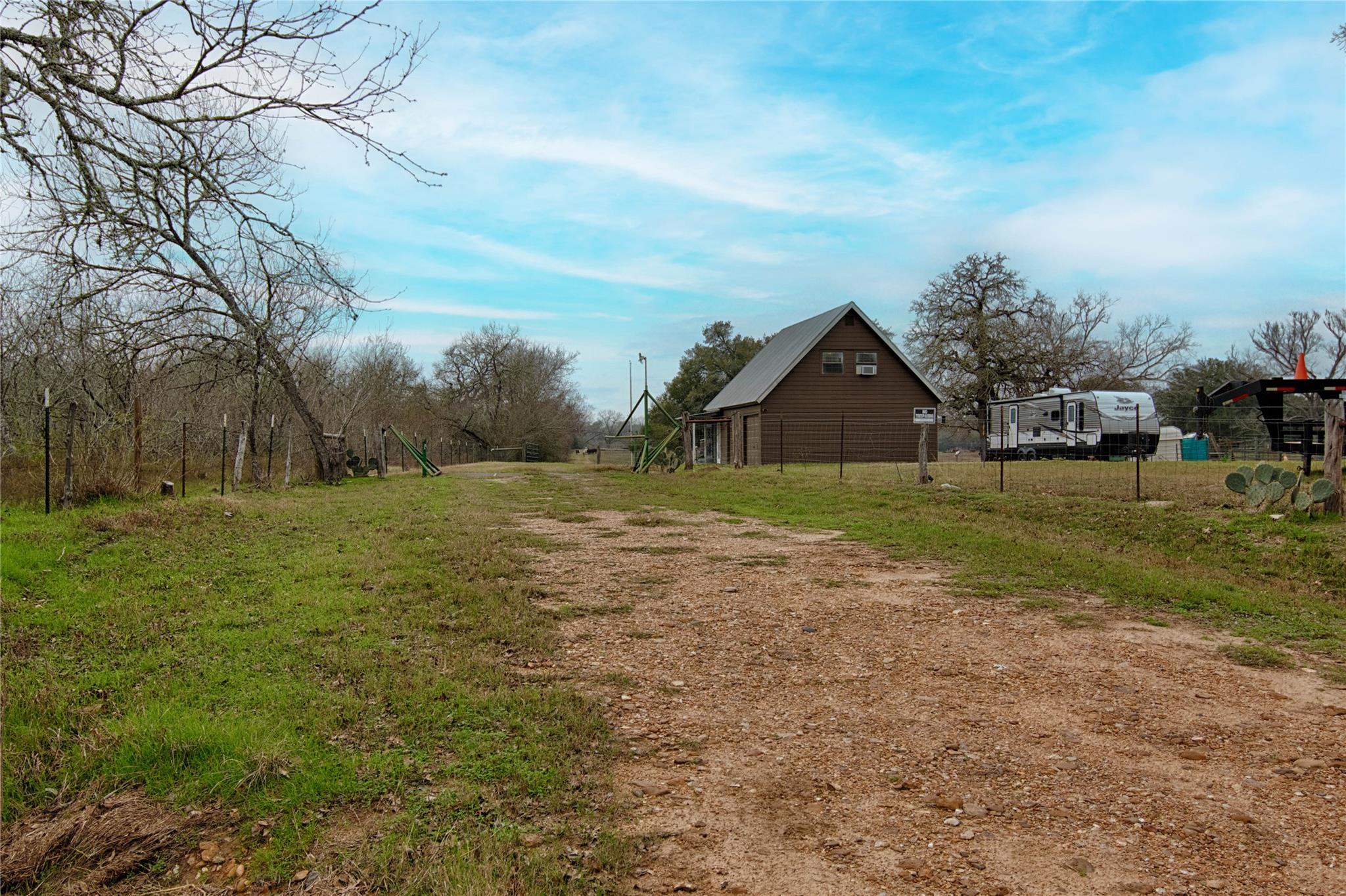 1820 S Old Smithville Rd Property Photo 7