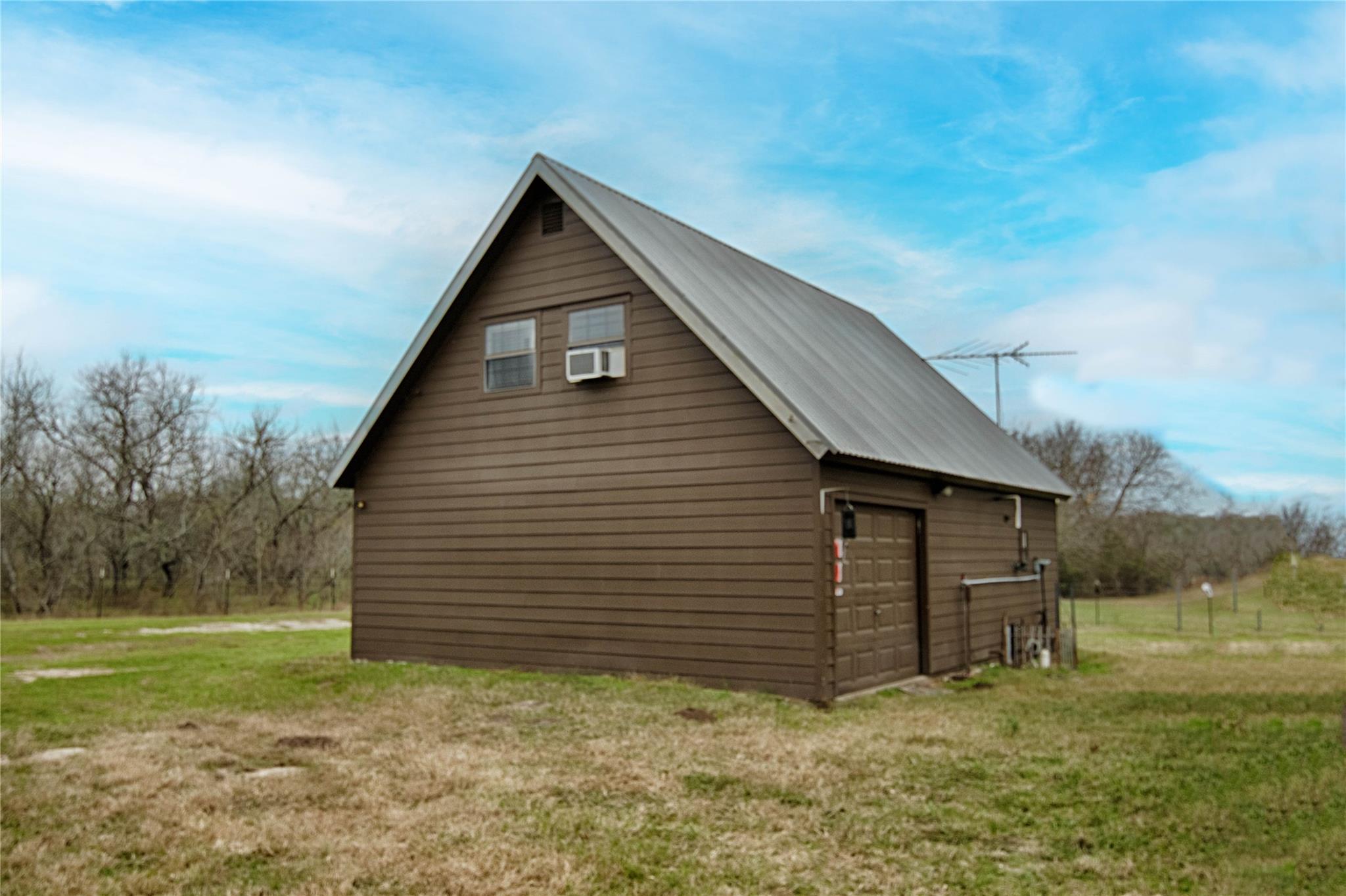 1820 S Old Smithville Rd Property Photo 10
