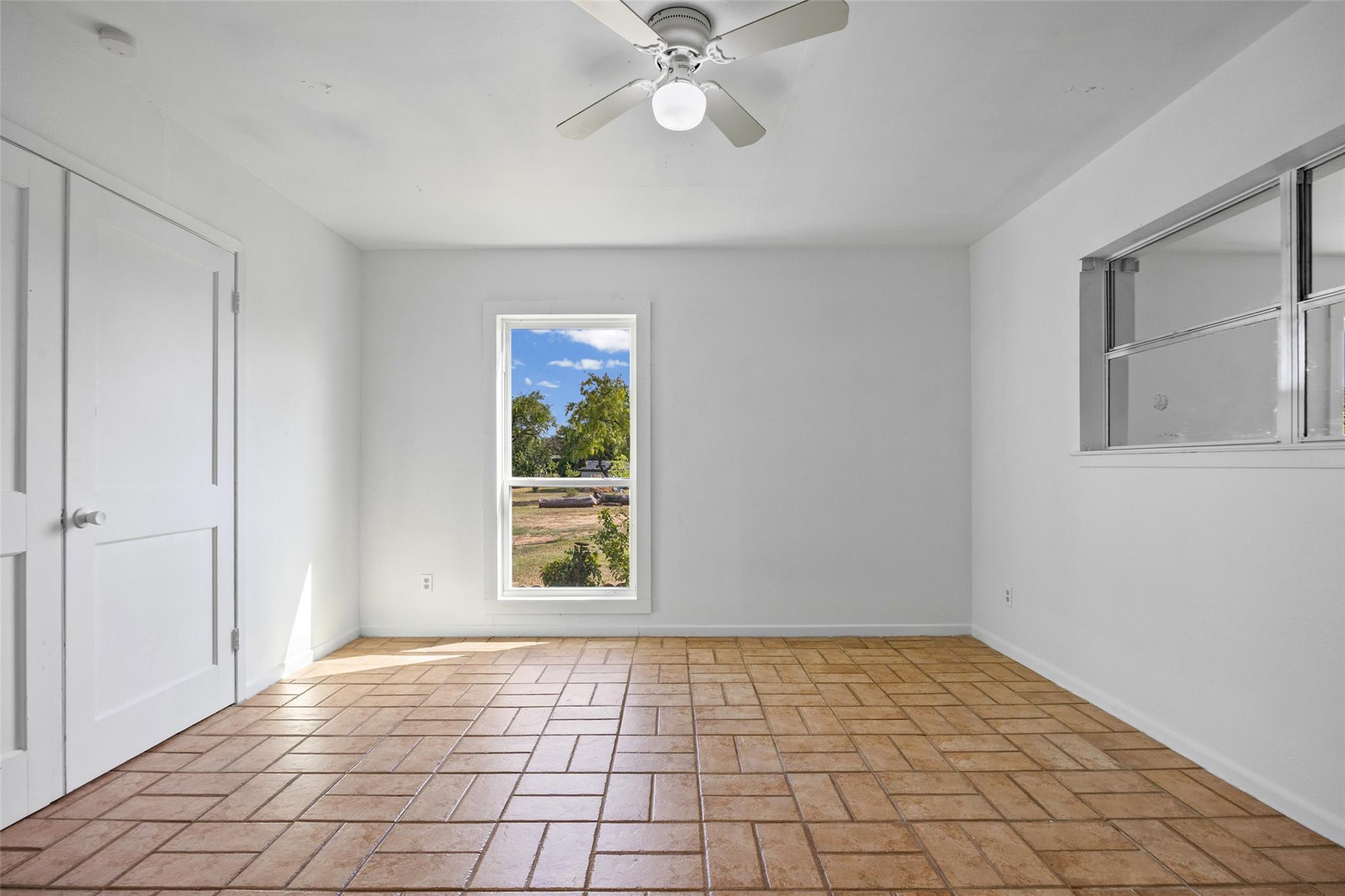 1406 Kingfish Dr Property Photo 8