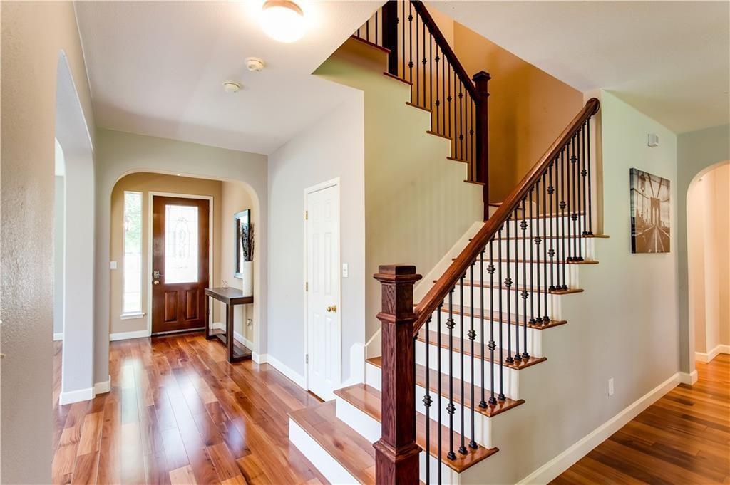 15716 Belfin Dr Property Photo 4