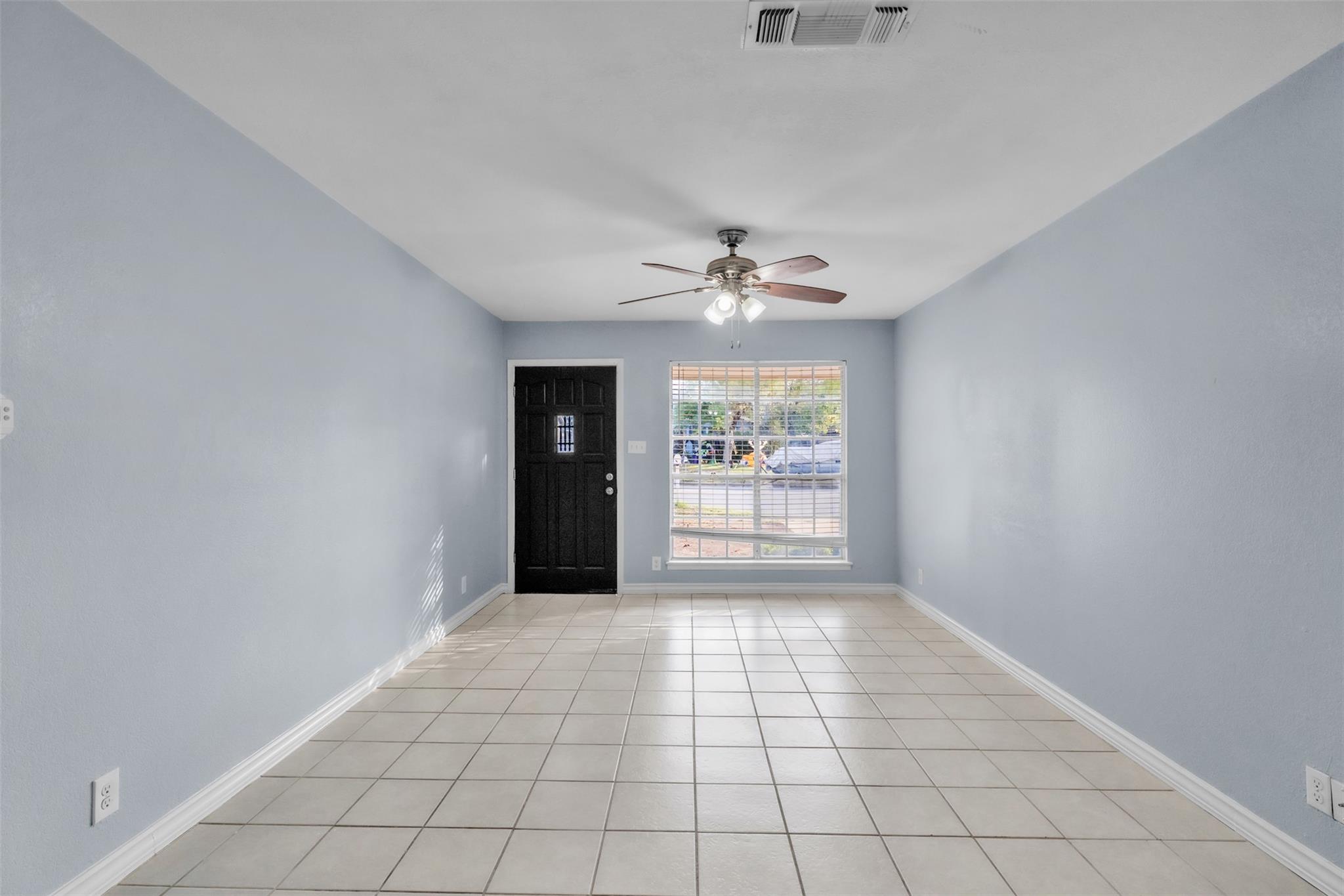 1204 Turtle Creek Blvd Property Photo 2
