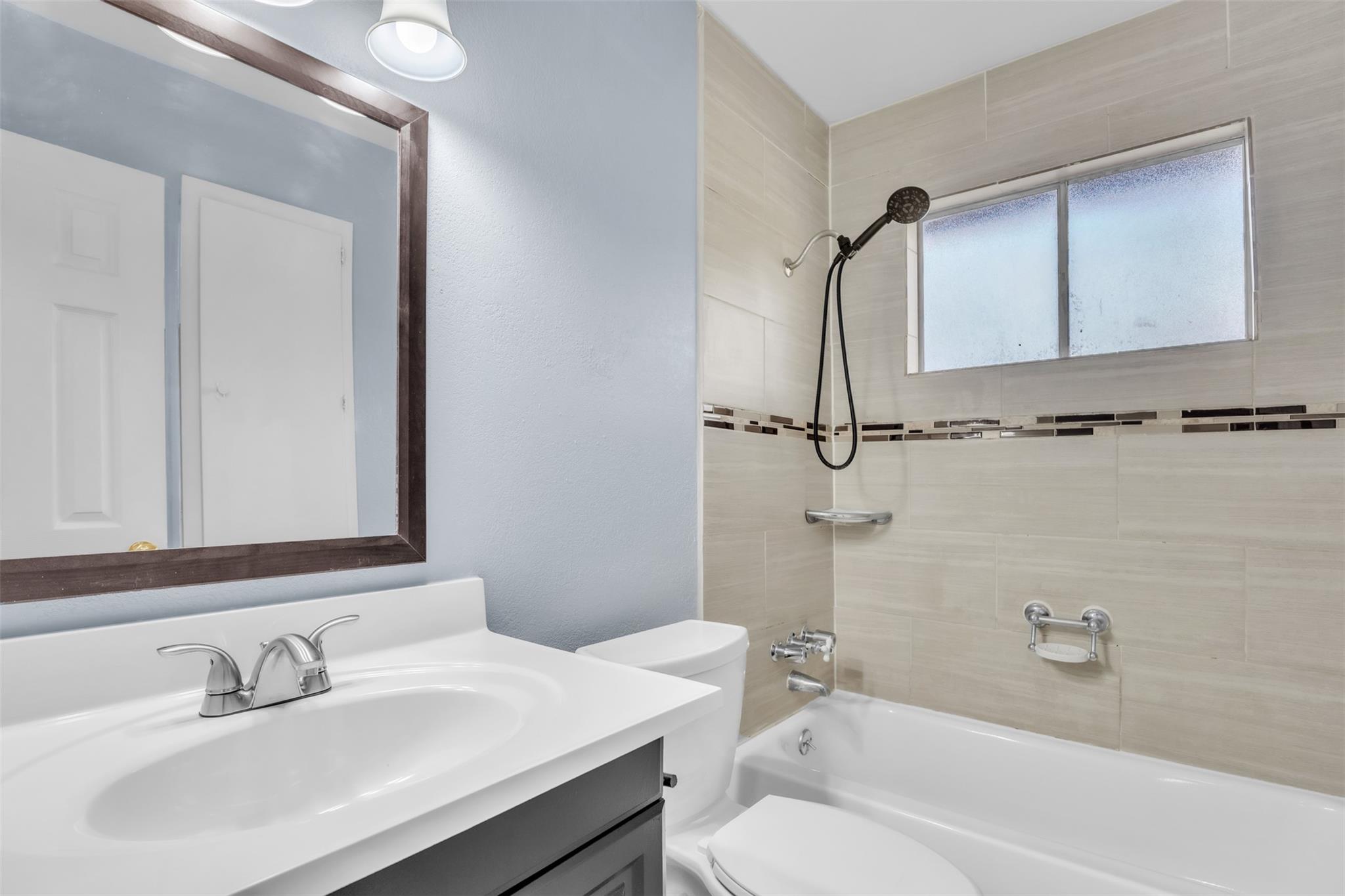 1204 Turtle Creek Blvd Property Photo 10