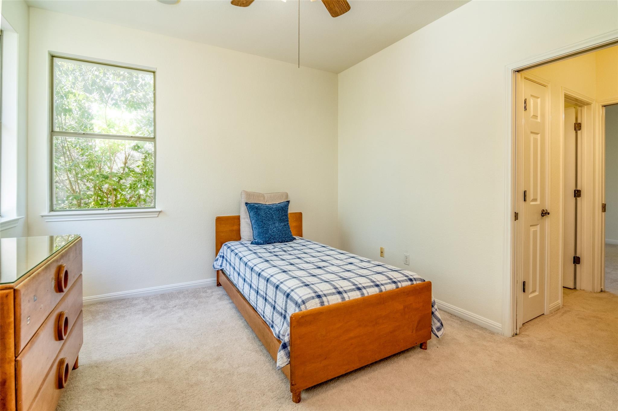 2704 Benevento Way Property Photo 31