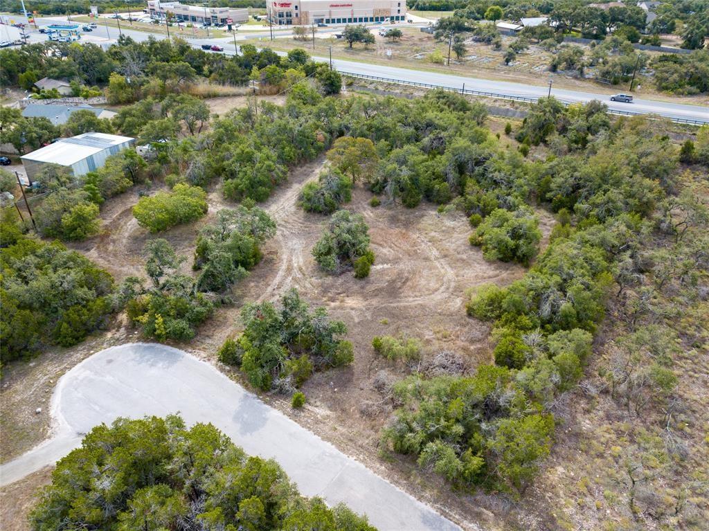 9614 Bronzewood Dr Property Photo 2