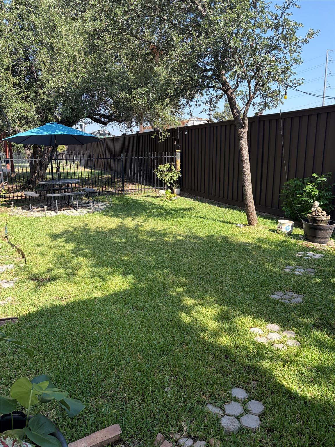 13804 Ashton Woods Cir Property Photo 6