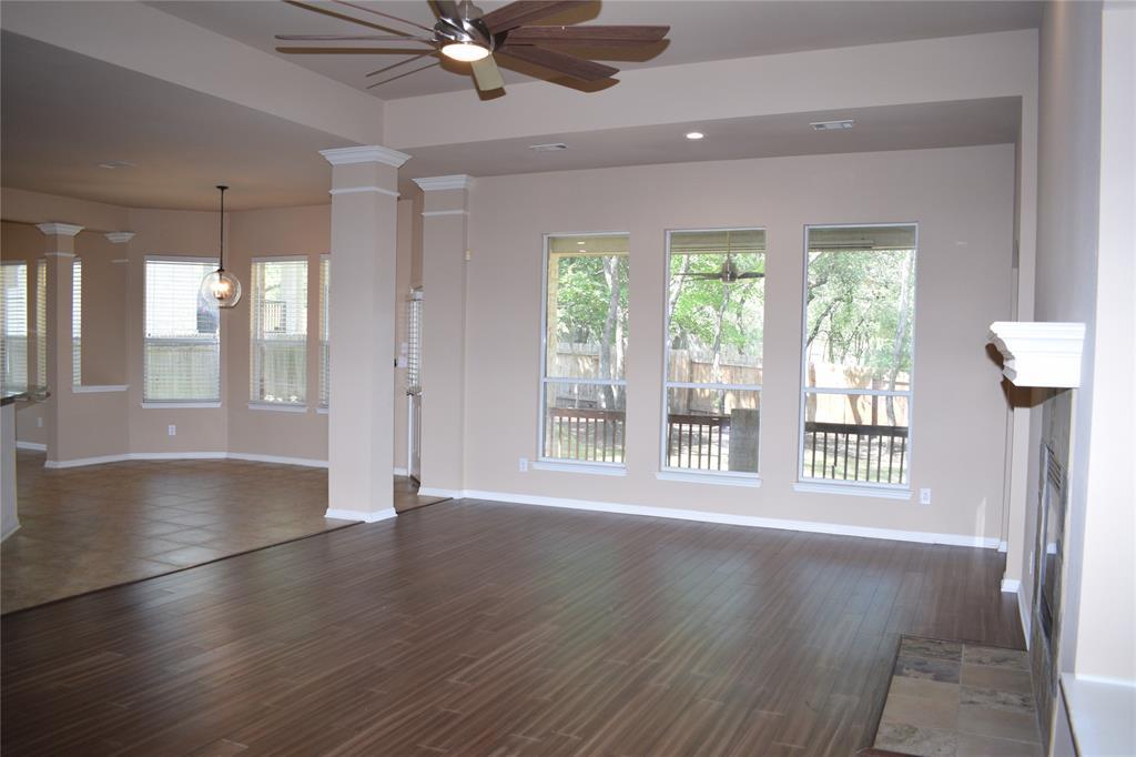 7233 Via Dono Dr Property Photo 5