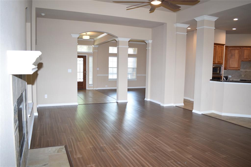 7233 Via Dono Dr Property Photo 8