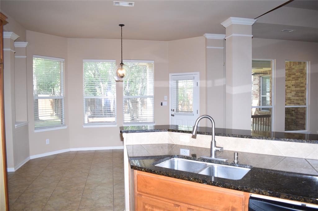 7233 Via Dono Dr Property Photo 15