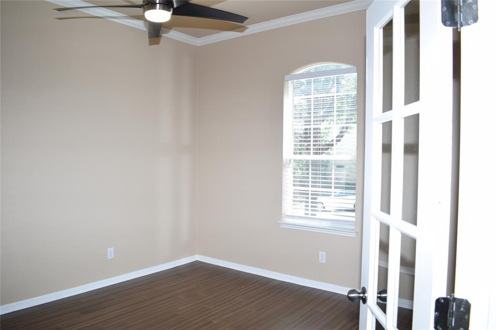 7233 Via Dono Dr Property Photo 23