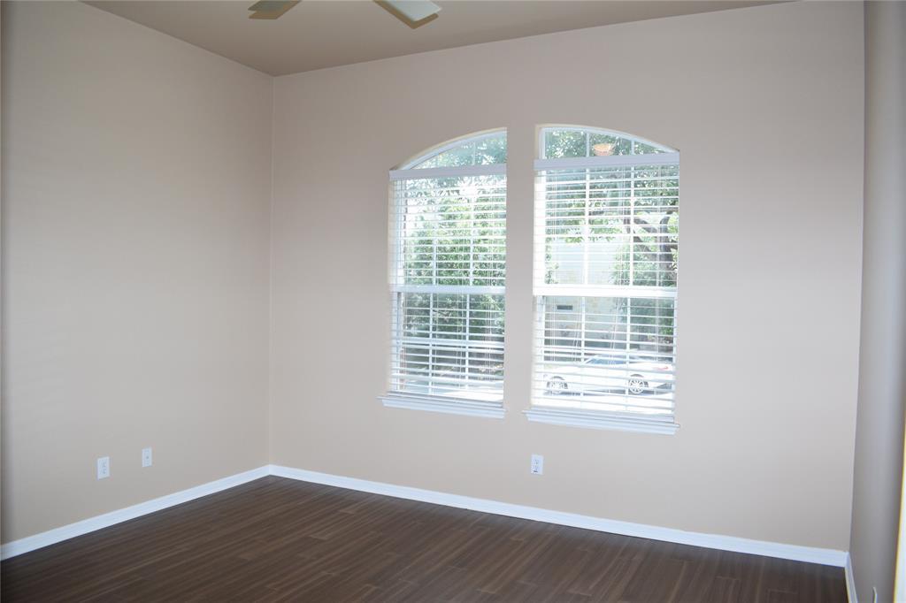 7233 Via Dono Dr Property Photo 32