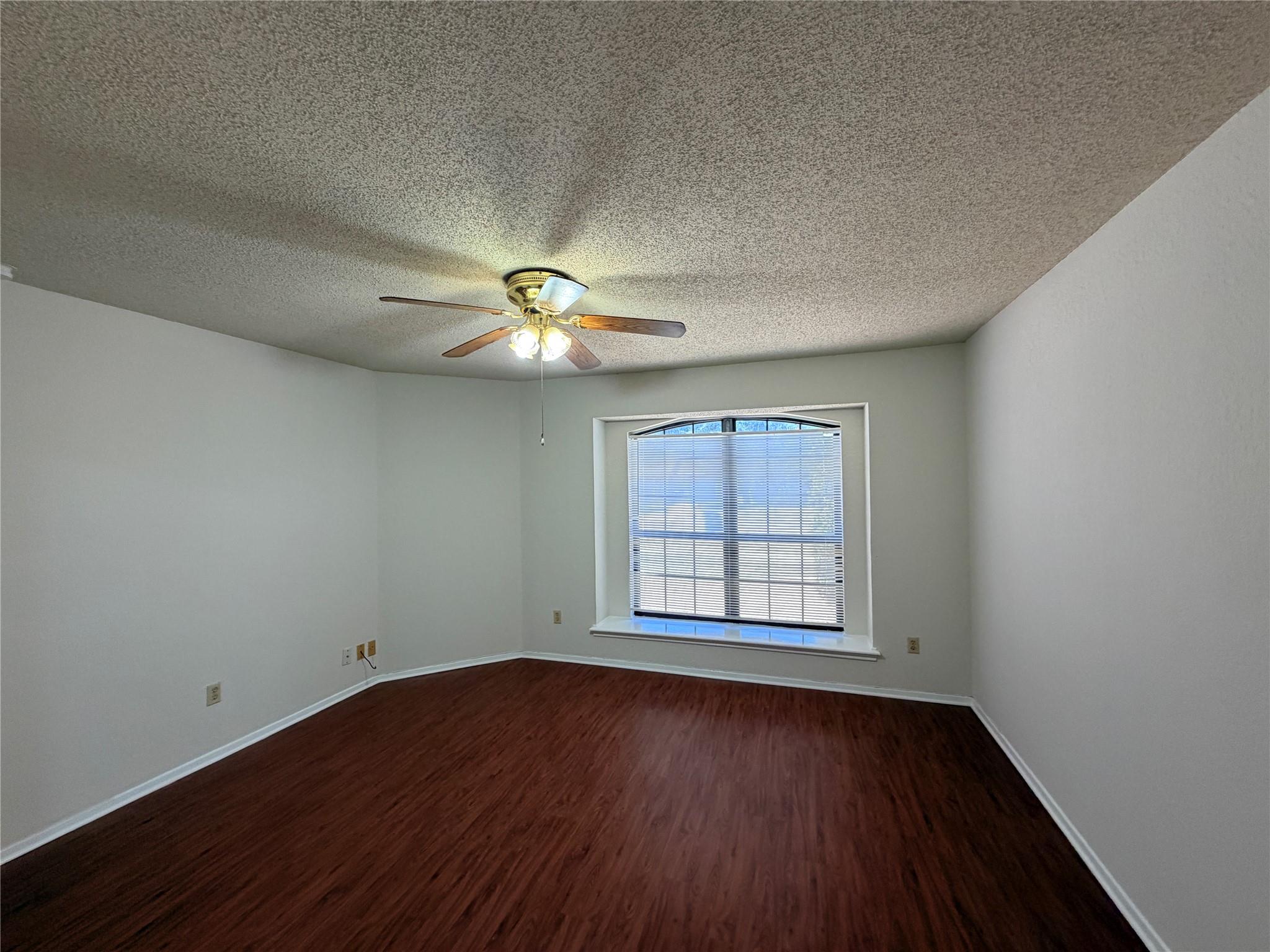 2013 James Pl Property Photo 17