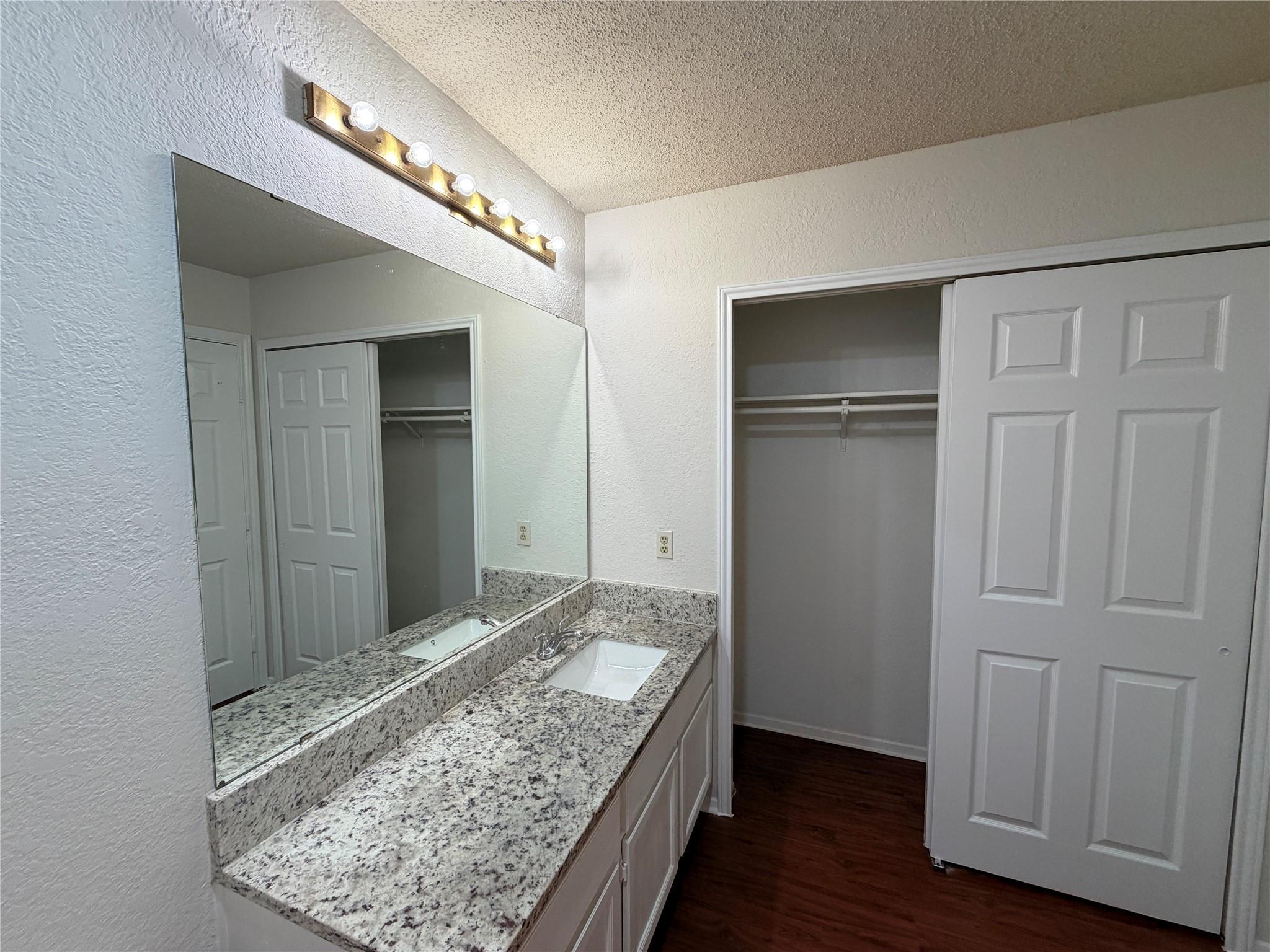 2013 James Pl Property Photo 23