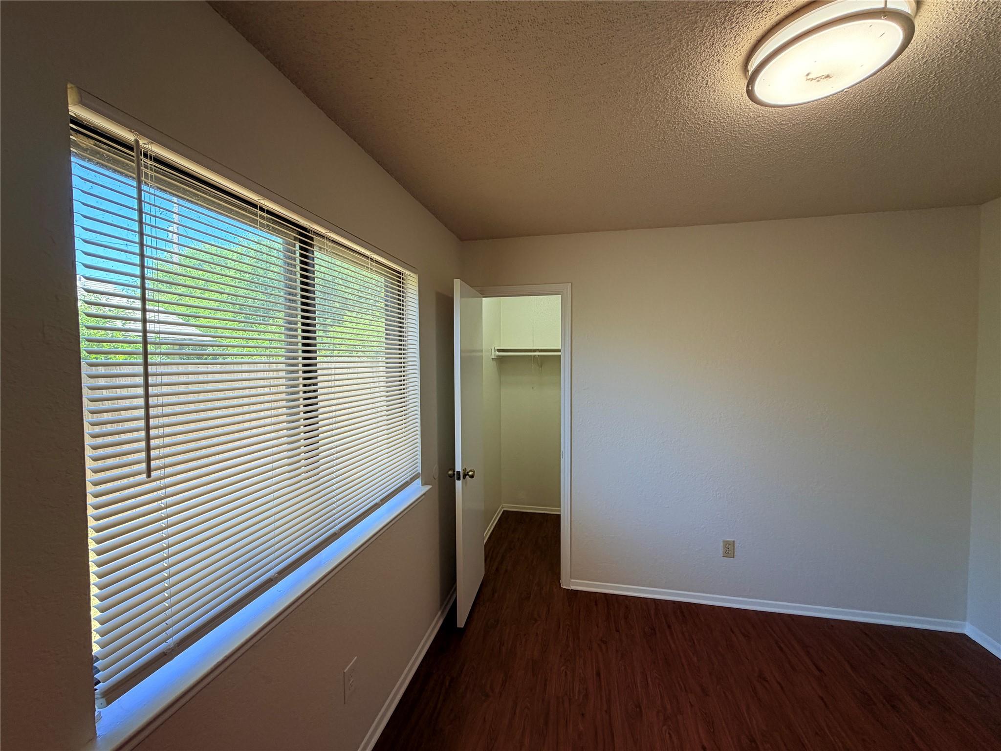 2013 James Pl Property Photo 25