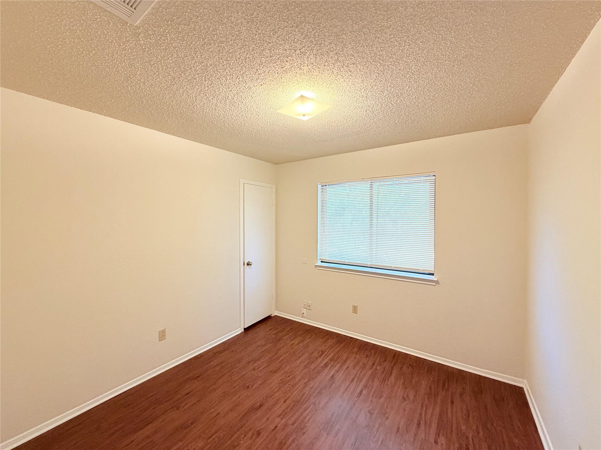2013 James Pl Property Photo 26